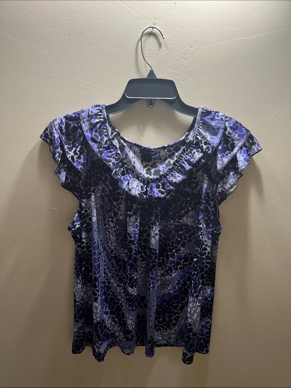 East 5th Purple Floral Ruffle Neck Flutter Sleeve Top